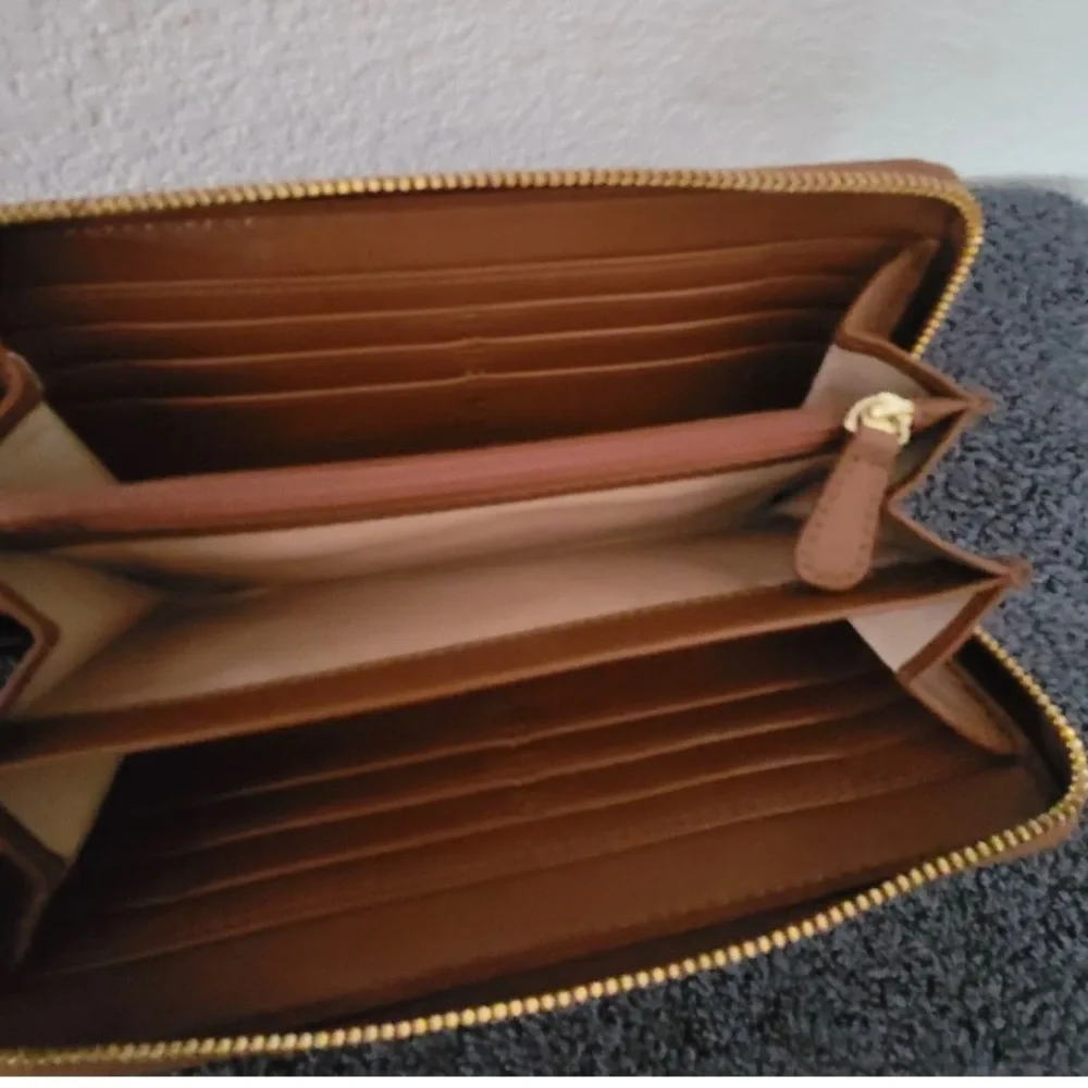 Coach purse and wallet set - Picture 5 of 5